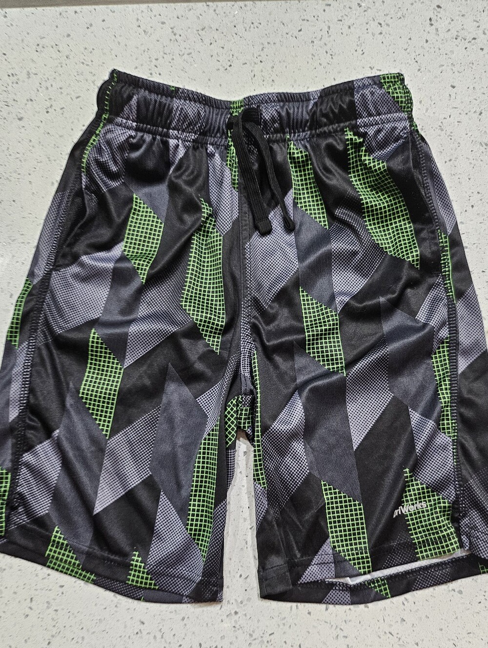 Lot Of 6, Boys 10-12 Shirts & Short - Picture 7 of 7